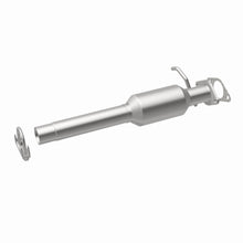 Load image into Gallery viewer, MagnaFlow Exhaust Products 24373 HM Grade Direct-Fit Catalytic Converter for Select Toyota Highlander