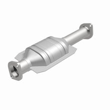 Load image into Gallery viewer, MagnaFlow Exhaust Products 23877 HM Grade Direct-Fit Catalytic Converter for Select Hyundai Sonata