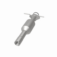 Load image into Gallery viewer, MagnaFlow Exhaust Products 5571196 California CARB Direct-Fit Catalytic Converter for Select Ford Focus