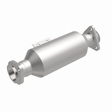 Load image into Gallery viewer, MagnaFlow Exhaust Products 4481876 California CARB Direct-Fit Catalytic Converter for Select Hyundai Elantra, Hyundai Tiburon