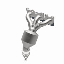 Load image into Gallery viewer, MagnaFlow Exhaust Products 51202 OEM Grade Manifold Catalytic Converter for Select Hyundai Santa Fe, Hyundai Veracruz