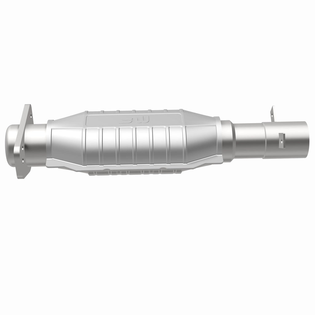 MagnaFlow Exhaust Products 93486 Standard Grade Direct-Fit Catalytic Converter for Select Chevrolet S10, Chevrolet S10 Blazer, GMC Jimmy, GMC S15, GMC S15 Jimmy, GMC Sonoma, GMC Syclone, GMC Typhoon, Oldsmobile Bravada
