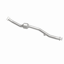 Load image into Gallery viewer, MagnaFlow Exhaust Products 5571277 California CARB Direct-Fit Catalytic Converter for Select Subaru Forester, Subaru Impreza