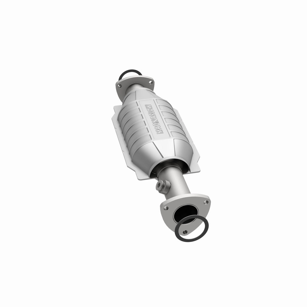 MagnaFlow Exhaust Products 23499 HM Grade Direct-Fit Catalytic Converter for Select Chevrolet Cavalier, Pontiac Sunfire