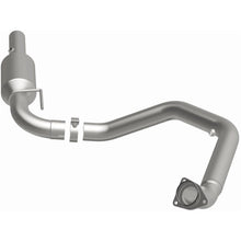 Load image into Gallery viewer, MagnaFlow Exhaust Products 280427 OEM Grade Direct-Fit Catalytic Converter for Select Chevrolet Express 4500, GMC Savana