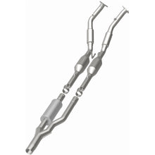 Load image into Gallery viewer, MagnaFlow Exhaust Products 5461873 California CARB Direct-Fit Catalytic Converter for Select Audi A3 Quattro, Volkswagen R32