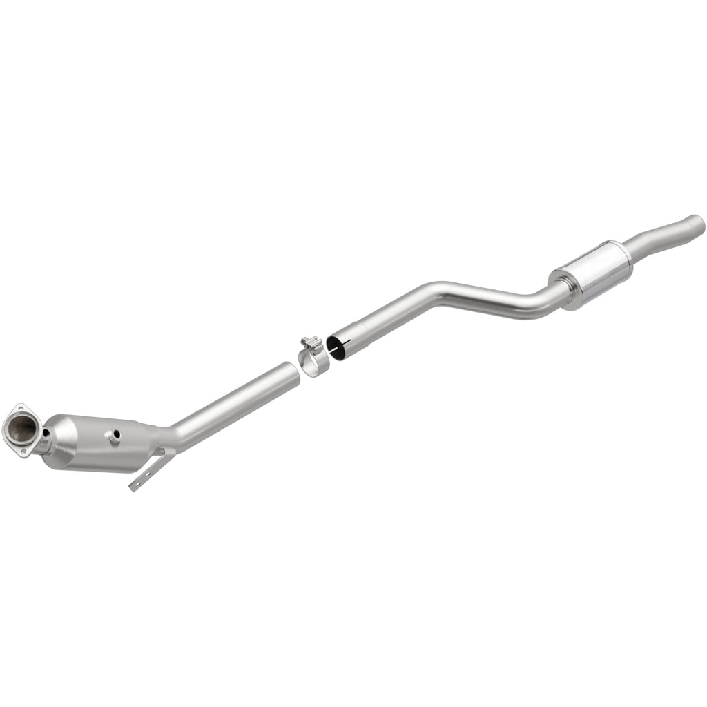 MagnaFlow Exhaust Products 5561919 California CARB Direct-Fit Catalytic Converter for Select Mercedes-Benz C300, Mercedes-Benz C350, Mercedes-Benz E350