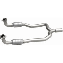Load image into Gallery viewer, MagnaFlow Exhaust Products 93487 Standard Grade Direct-Fit Catalytic Converter for Select Chevrolet Corvette