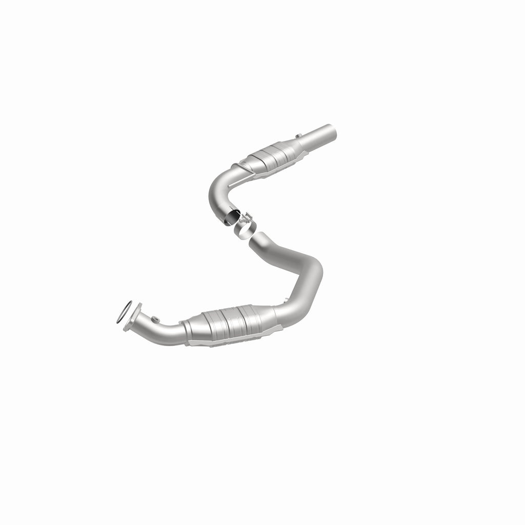 MagnaFlow Exhaust Products 51524 OEM Grade Direct-Fit Catalytic Converter for Select Chevrolet Express 2500, Chevrolet Express 3500, GMC Savana 2500, GMC Savana