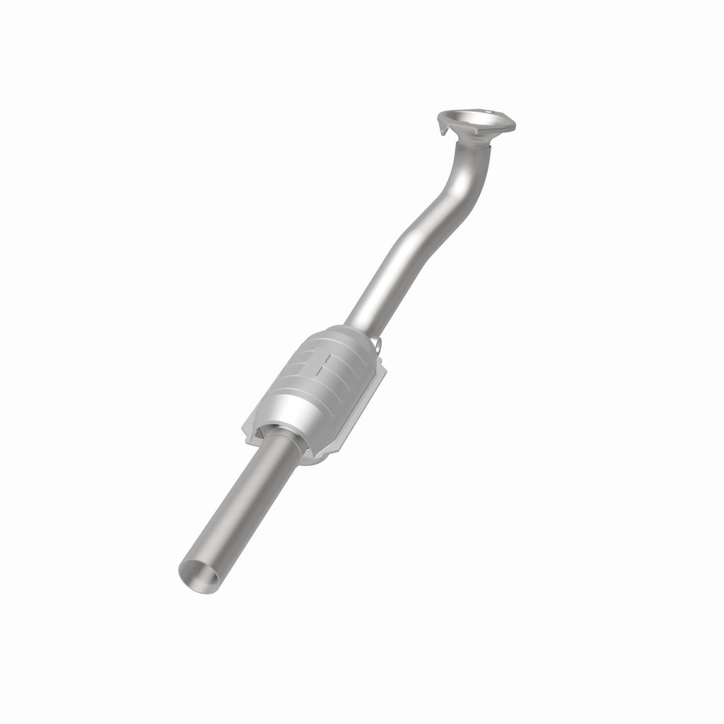 MagnaFlow Exhaust Products 22924 Standard Grade Direct-Fit Catalytic Converter for Select Volkswagen Golf, Volkswagen Jetta