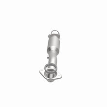 Load image into Gallery viewer, MagnaFlow Exhaust Products 5571783 California CARB Direct-Fit Catalytic Converter for Select Honda CR-V