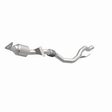 Load image into Gallery viewer, MagnaFlow Exhaust Products 5551370 California CARB Direct-Fit Catalytic Converter for Select Porsche Cayenne