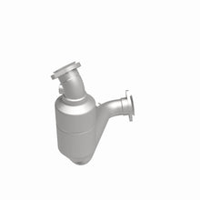 Load image into Gallery viewer, MagnaFlow Exhaust Products 24045 HM Grade Direct-Fit Catalytic Converter for Select Mercedes-Benz C280, Mercedes-Benz CLK320, Mercedes-Benz CLK430