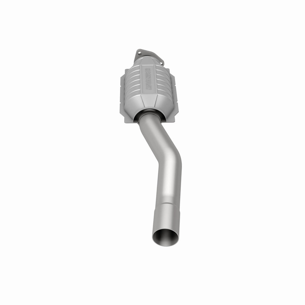 MagnaFlow Exhaust Products 23949 Standard Grade Direct-Fit Catalytic Converter for Select Volvo 740, Volvo 745, Volvo 760, Volvo 940