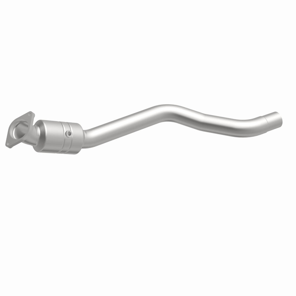 MagnaFlow Exhaust Products 52479 OEM Grade Direct-Fit Catalytic Converter for Select Dodge Challenger, Dodge Charger