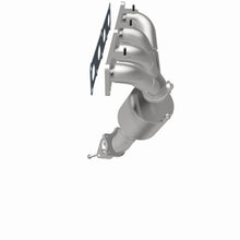 Load image into Gallery viewer, MagnaFlow Exhaust Products 22-158 OEM Grade Manifold Catalytic Converter for Select Chrysler 200, Dodge Dart, Fiat 500X, Jeep Cherokee, Jeep Renegade, Ram ProMaster City