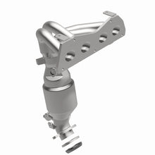 Load image into Gallery viewer, MagnaFlow Exhaust Products 5631520 California CARB Direct-Fit Catalytic Converter for Select Lexus ES300h, Toyota Avalon, Toyota Camry
