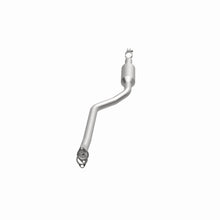 Load image into Gallery viewer, MagnaFlow Exhaust Products 5571375 California CARB Direct-Fit Catalytic Converter for Select BMW 528i, BMW 528i xDrive, BMW 528xi