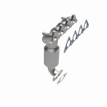 Load image into Gallery viewer, MagnaFlow Exhaust Products 5531930 California CARB Manifold Catalytic Converter for Select Hyundai Accent, Kia Rio5
