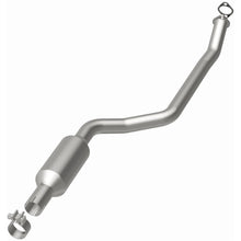 Load image into Gallery viewer, MagnaFlow Exhaust Products 5571375 California CARB Direct-Fit Catalytic Converter for Select BMW 528i, BMW 528i xDrive, BMW 528xi