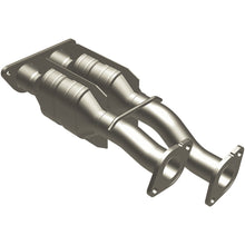 Load image into Gallery viewer, MagnaFlow Exhaust Products 23310 HM Grade Direct-Fit Catalytic Converter for Select Ford Explorer, Mercury Mountaineer
