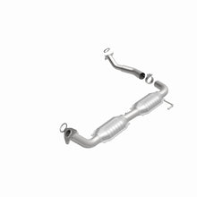 Load image into Gallery viewer, MagnaFlow Exhaust Products 5582625 California CARB Direct-Fit Catalytic Converter for Select Toyota Sequoia, Toyota Tundra