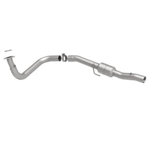Load image into Gallery viewer, MagnaFlow Exhaust Products 4451642 California CARB Direct-Fit Catalytic Converter for Select Chevrolet Silverado HD, Chevrolet Suburban 2500, GMC Yukon XL