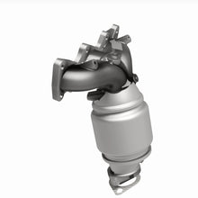 Load image into Gallery viewer, MagnaFlow Exhaust Products 5531855 California CARB Manifold Catalytic Converter for Select Hyundai Azera, Hyundai Sonata
