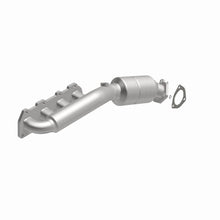 Load image into Gallery viewer, MagnaFlow Exhaust Products 51197 OEM Grade Manifold Catalytic Converter for Select Volkswagen Passat