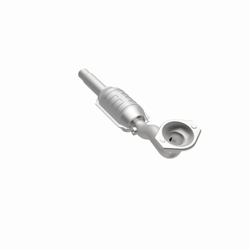 MagnaFlow Exhaust Products 22923 Standard Grade Direct-Fit Catalytic Converter for Select Volkswagen Golf, Volkswagen Jetta