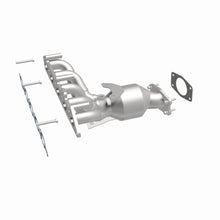 Load image into Gallery viewer, MagnaFlow Exhaust Products 452425 California CARB Manifold Catalytic Converter for Select Volvo S60