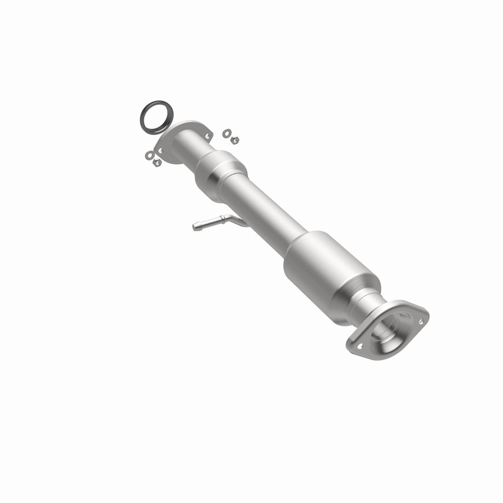 MagnaFlow Exhaust Products 52534 OEM Grade Direct-Fit Catalytic Converter for Select Toyota Highlander