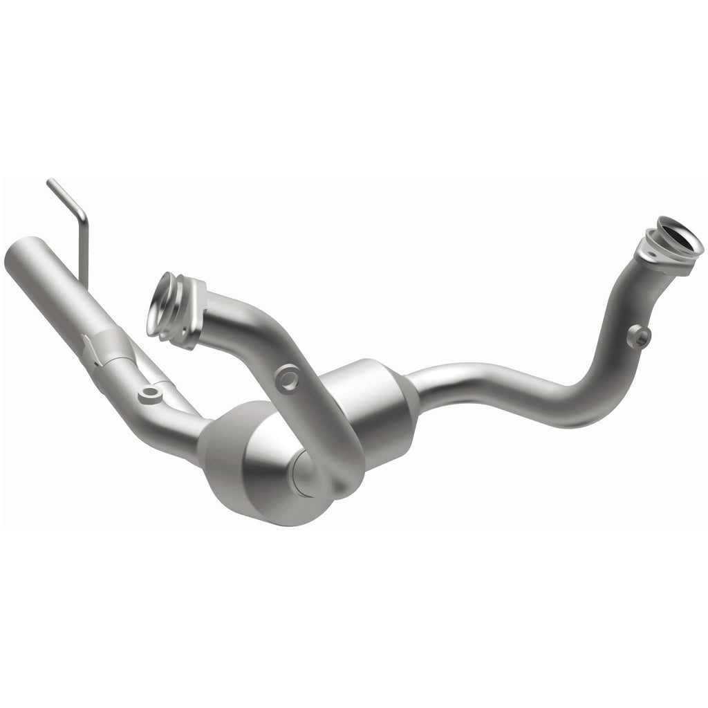 MagnaFlow Exhaust Products 49070 OEM Grade Direct-Fit Catalytic Converter for Select Jeep Grand Cherokee