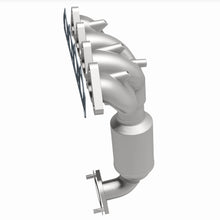Load image into Gallery viewer, MagnaFlow Exhaust Products 452038 California CARB Manifold Catalytic Converter for Select Hyundai Elantra, Hyundai Tiburon