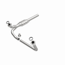 Load image into Gallery viewer, MagnaFlow Exhaust Products 93109 Standard Grade Direct-Fit Catalytic Converter for Select Chevrolet C1500, Chevrolet K1500, GMC C1500, GMC K1500