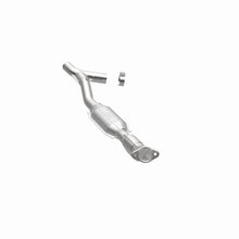 Load image into Gallery viewer, MagnaFlow Exhaust Products 23322 HM Grade Direct-Fit Catalytic Converter for Select Ford Expedition, Ford F-150, Ford F-250, Lincoln Navigator