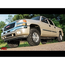 Load image into Gallery viewer, 1.5---2.5-Inch-Gm-Leveling-Lift-Kit-W-V2-Shocks-99-06-1500-Pu-4Wd-Rough-Country