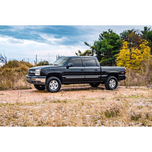 Load image into Gallery viewer, 1.5---2.5-Inch-Gm-Leveling-Lift-Kit-W-V2-Shocks-99-06-1500-Pu-4Wd-Rough-Country