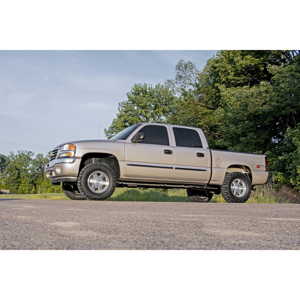 1.5-2.5-Inch-Leveling-Torsion-Bar-Keys-00-06-SilveradoSierra-1500-Rough-Country