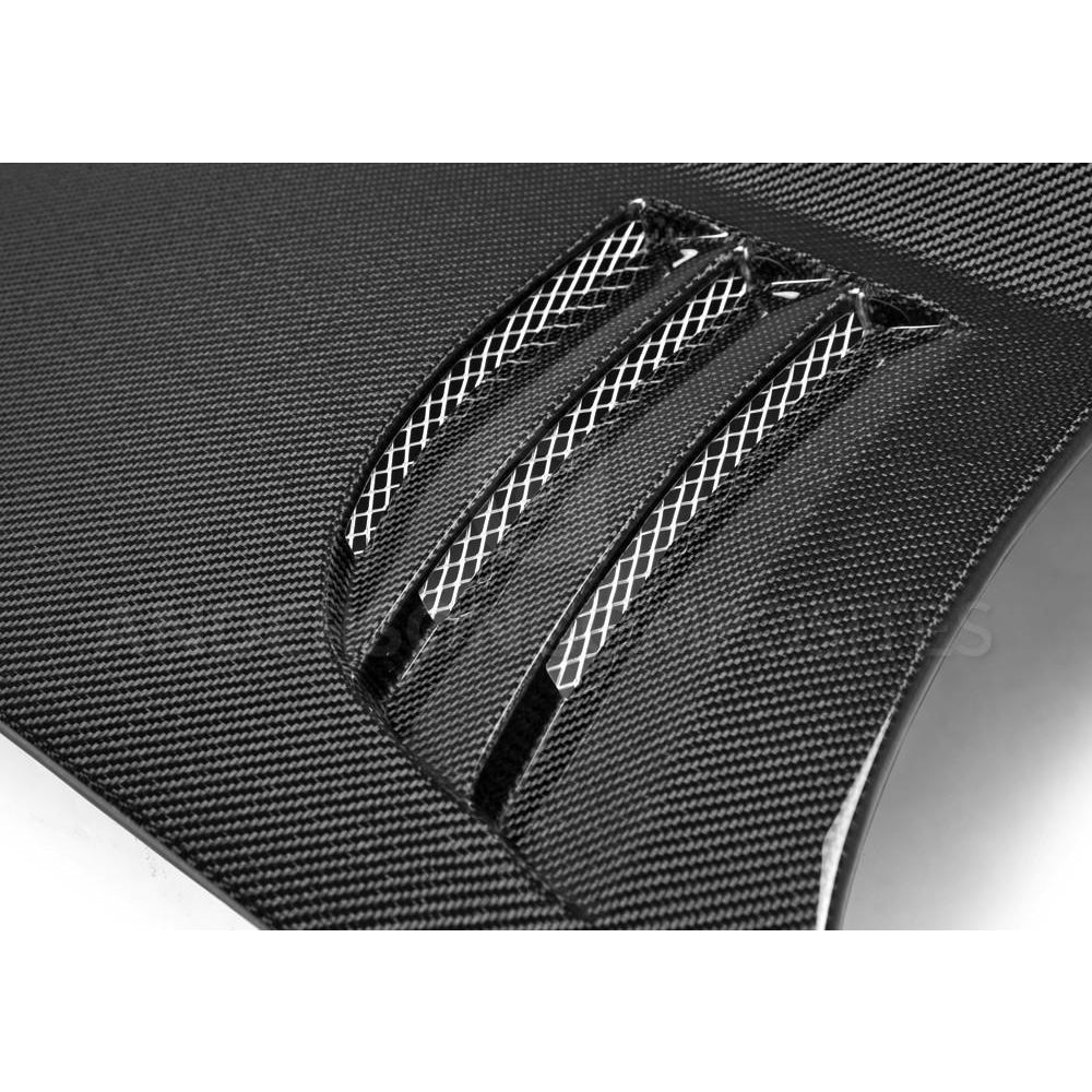 10-13-Chevy-Camaro-Tt-Style-Carbon-Fiber-Hood