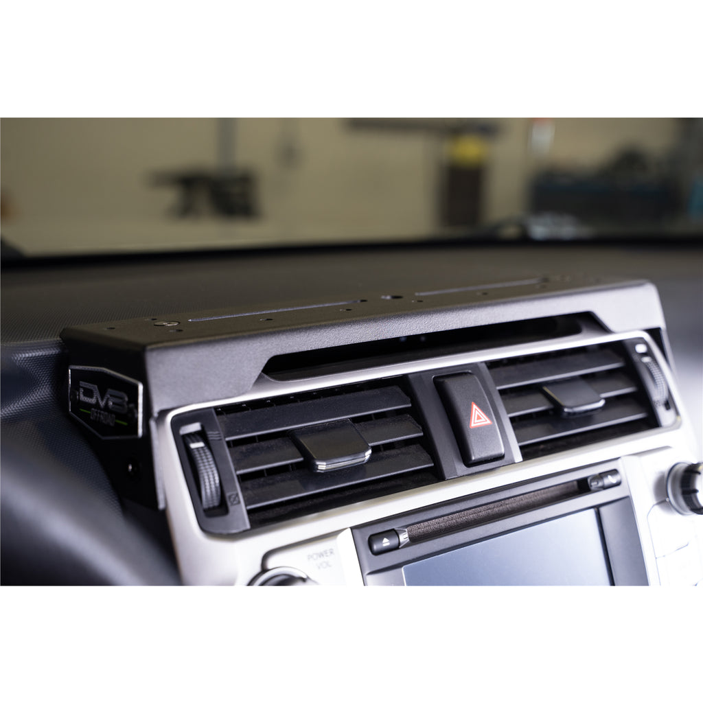 10-23-Toyota-4Runner-Digital-Device-Dash-Mount