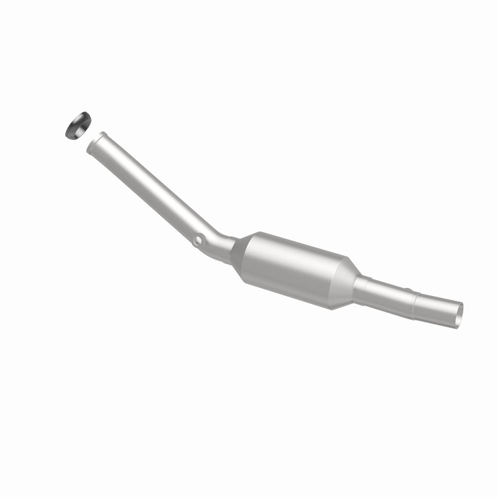 MagnaFlow Exhaust Products 51821 OEM Grade Semi-Direct Fit Catalytic Converter for Select Scion xA, Toyota Echo