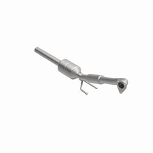 Load image into Gallery viewer, MagnaFlow Exhaust Products 52426 OEM Grade Direct-Fit Catalytic Converter for Select Volkswagen Beetle, Volkswagen Golf, Volkswagen Jetta