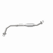 Load image into Gallery viewer, MagnaFlow Exhaust Products 447976 California CARB Direct-Fit Catalytic Converter for Select Toyota Tundra