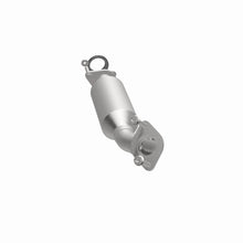 Load image into Gallery viewer, MagnaFlow Exhaust Products 5461617 California CARB Direct-Fit Catalytic Converter for Select Cadillac STS