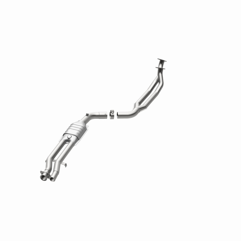 MagnaFlow Exhaust Products 23802 Standard Grade Direct-Fit Catalytic Converter for Select BMW 325i, BMW 325is