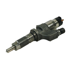 Load image into Gallery viewer, BD Diesel 1050180 Injectors + Install Kit Chevy/GM 6.6L Duramax 2001-2004 for Select Chevrolet Silverado HD, Chevrolet Silverado 3500, GMC Sierra HD, GMC Sierra