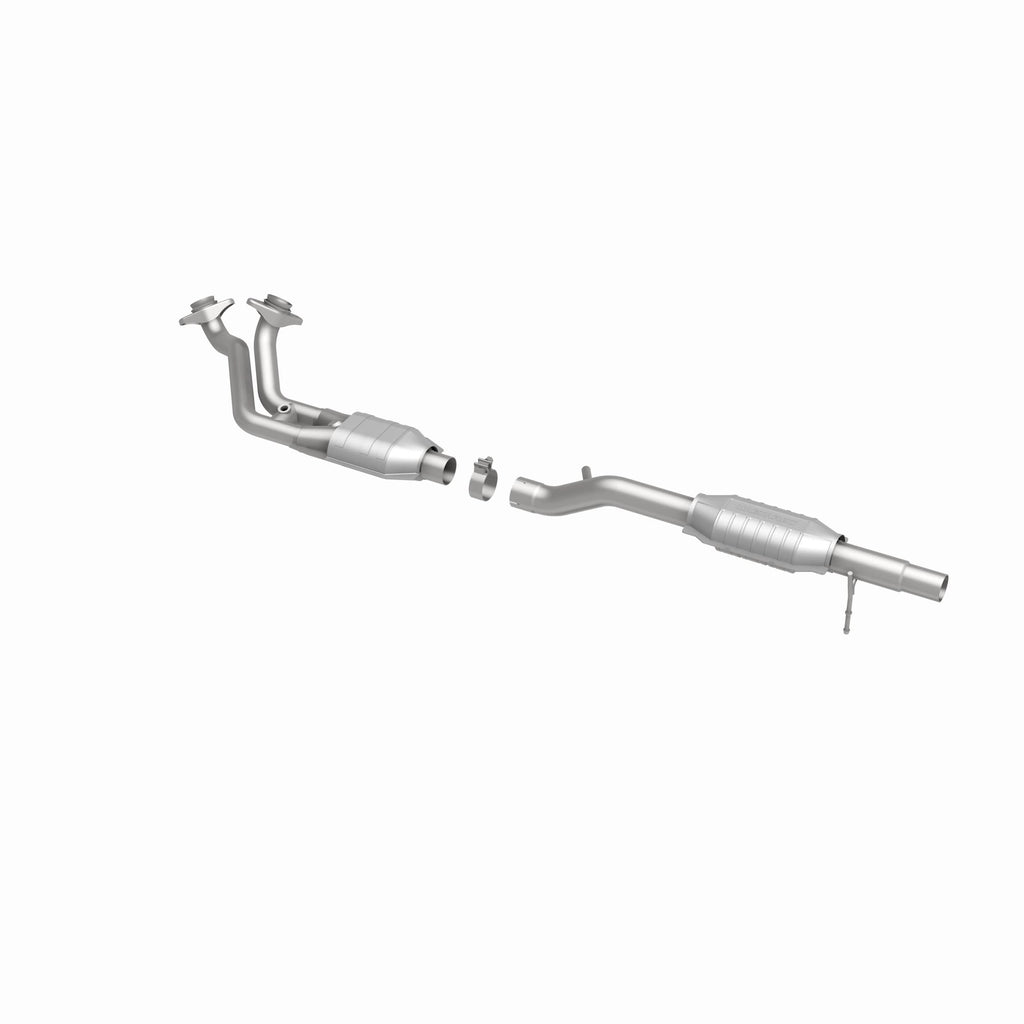 MagnaFlow Exhaust Products 334302 California CARB Direct-Fit Catalytic Converter for Select Ford Bronco, Ford E-150 Econoline, Ford E-150 Econoline Club Wagon, Ford E-250 Econoline, Ford E-250 Econoline Club Wagon, Ford E-350 Econoline, Ford E-350