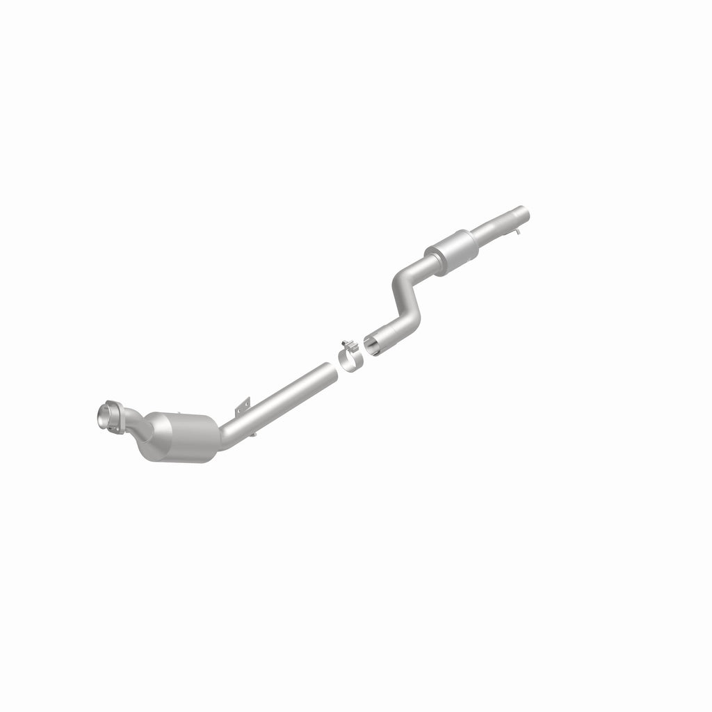MagnaFlow Exhaust Products 21-569 OEM Grade Direct-Fit Catalytic Converter for Select Mercedes-Benz CL550, Mercedes-Benz S550