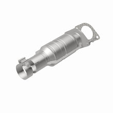Load image into Gallery viewer, MagnaFlow Exhaust Products 557229 California CARB Direct-Fit Catalytic Converter for Select Chevrolet Malibu